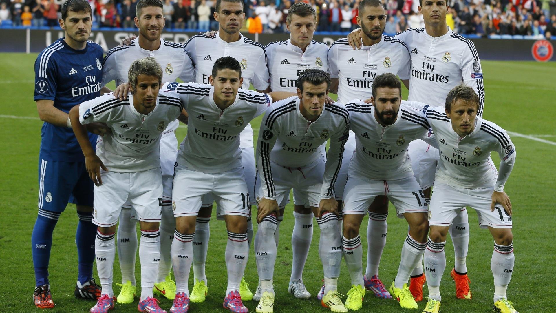 “战术深度：不同球队的核心战术揭秘”，球队战术怎么设置